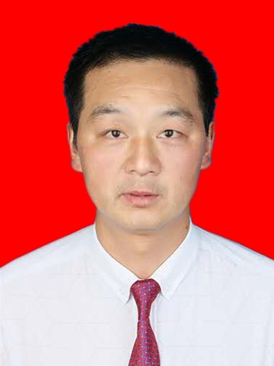 周俊.jpg 周俊.jpg