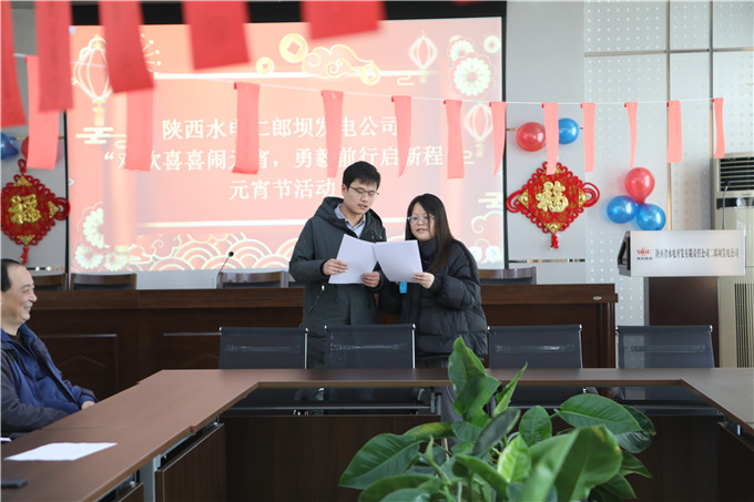 经典诵读.jpg 经典诵读.jpg