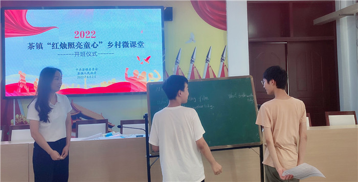 a01.jpg a01.jpg