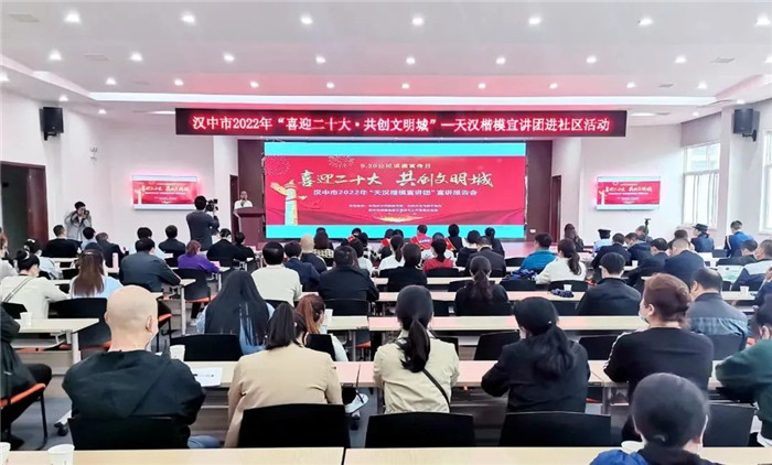 a04.jpg a04.jpg