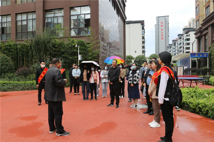 a01.jpg a01.jpg