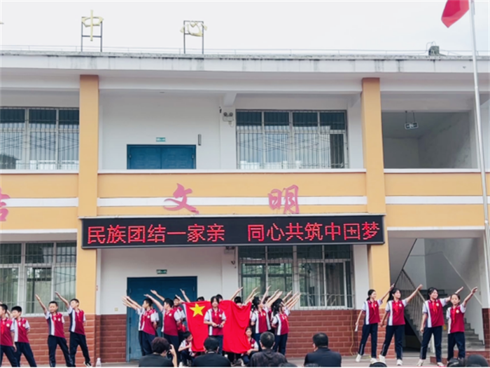 5a01e90a2df6924bee28e9ec41e7e09.png 5a01e90a2df6924bee28e9ec41e7e09.png