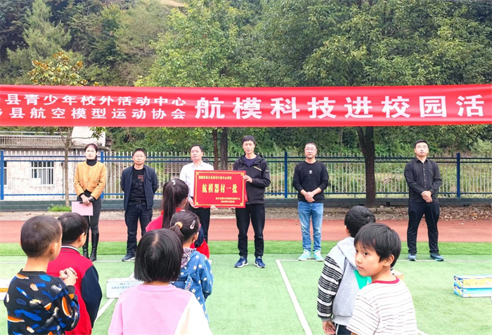 微信图片_20231010112505.jpg 微信图片_20231010112505.jpg