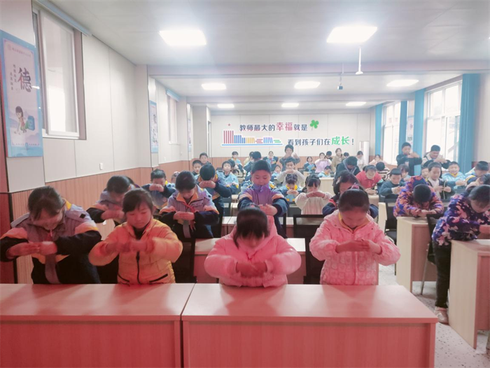 图片4.png 图片4.png