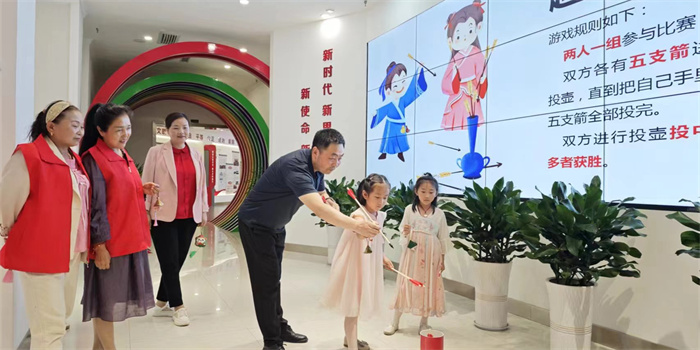 趣味投壶.jpg 趣味投壶.jpg