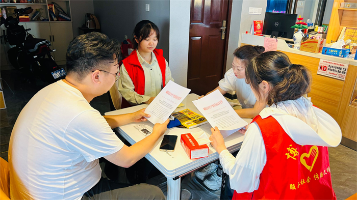 图片2.png 图片2.png