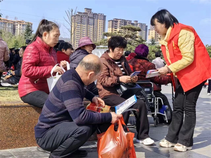 普法宣传.jpg 普法宣传.jpg