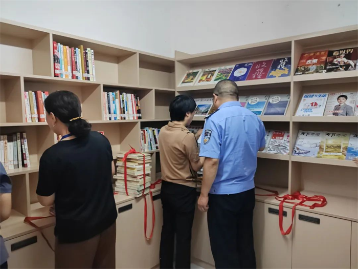 图片2.png 图片2.png