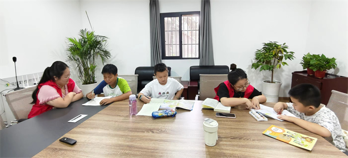 图片2.png 图片2.png