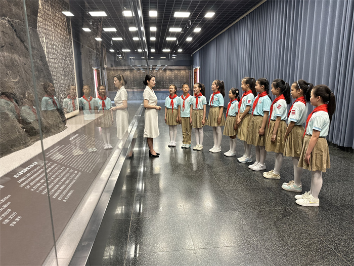 汉中文脉传起来——博物馆教学.jpg 汉中文脉传起来——博物馆教学.jpg