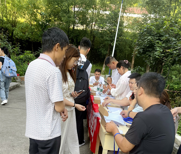 反诈宣传照片.jpg 反诈宣传照片.jpg