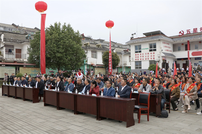 全景.jpg 全景.jpg