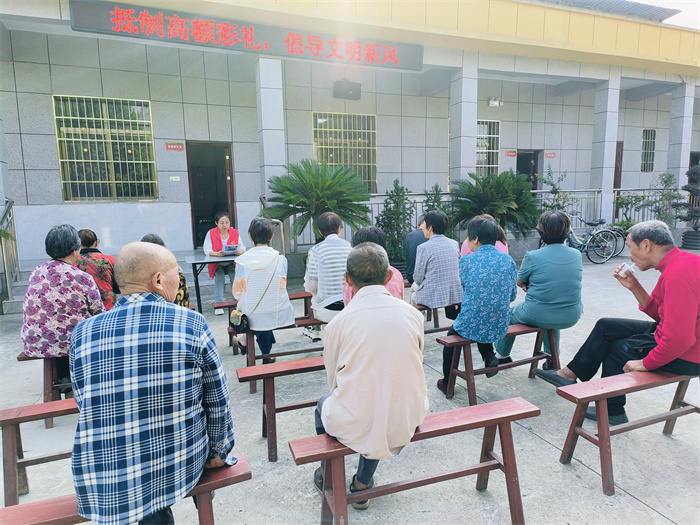活动照片.jpg 活动照片.jpg