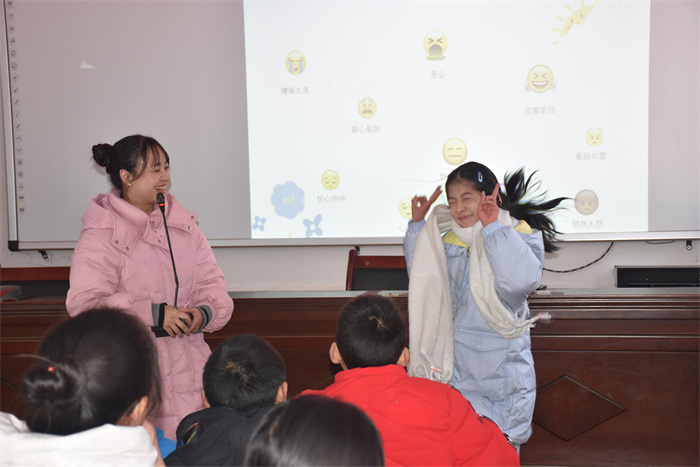 模仿秀2.jpg 模仿秀2.jpg