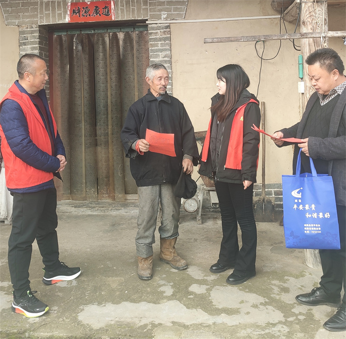 图片2.jpg 图片2.jpg