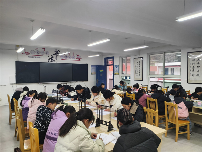 硬笔书法大赛1.jpg 硬笔书法大赛1.jpg