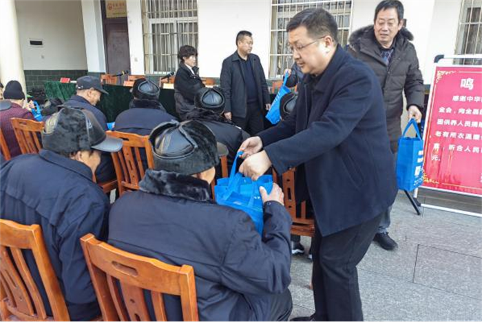 图片2.png 图片2.png