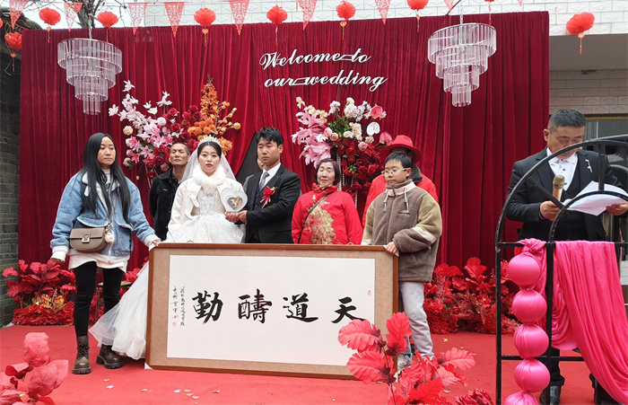 微信图片_20250120104021.jpg 微信图片_20250120104021.jpg