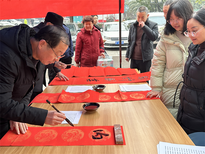 图片4.png 图片4.png