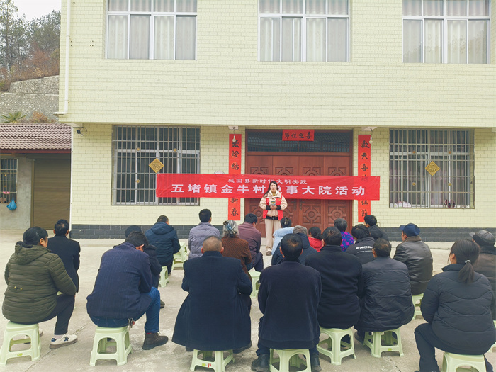 活动照片 (1).jpg 活动照片 (1).jpg