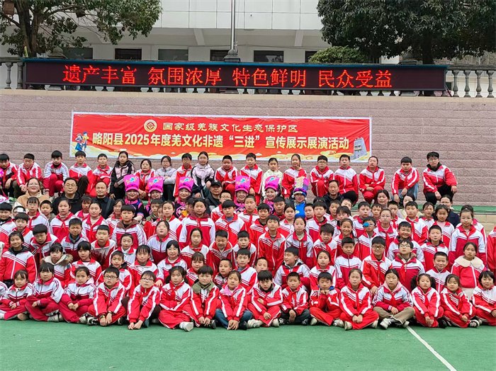 0e19a2f06a9eae3ab12f7c437cfc151.jpg 0e19a2f06a9eae3ab12f7c437cfc151.jpg
