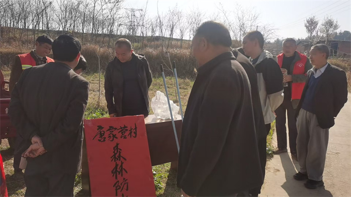 唐家营村.jpg 唐家营村.jpg