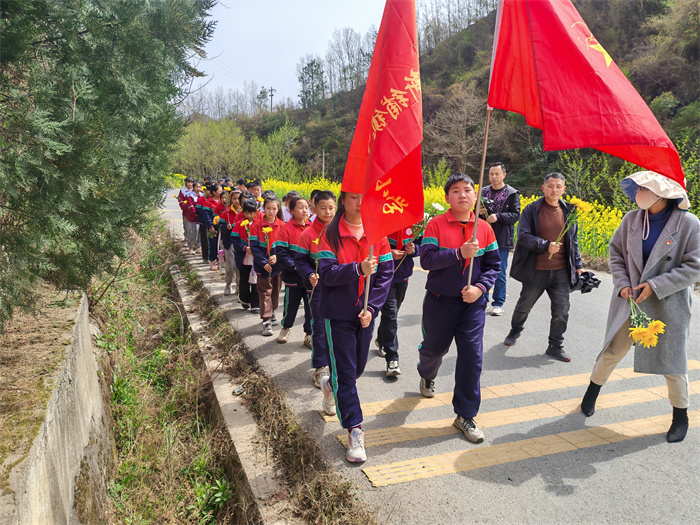 微信图片_20250401154216.jpg 微信图片_20250401154216.jpg