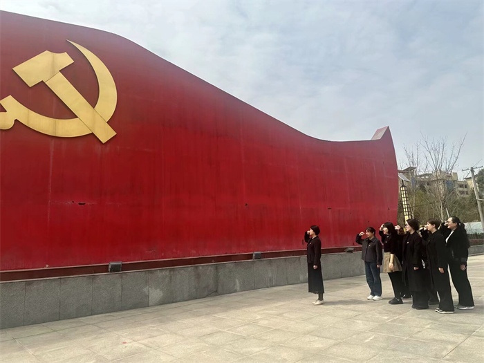 图片3.jpg 图片3.jpg