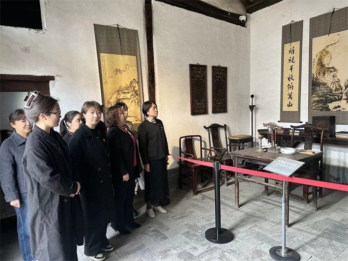 图片4.jpg 图片4.jpg