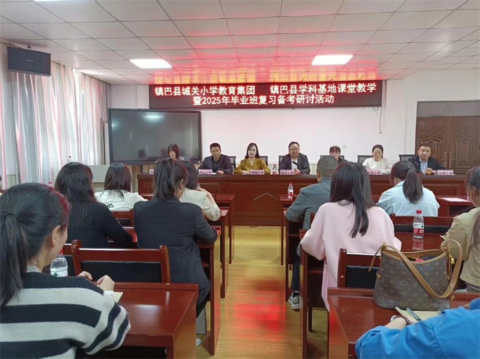 主会场.jpg 主会场.jpg